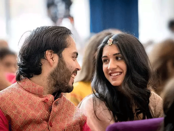 Anant Ambani Radhika Merchant Roka Ceremony Photos