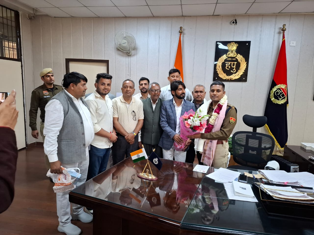 Palwal DC and SP were honoured with Samaj Ratna Award