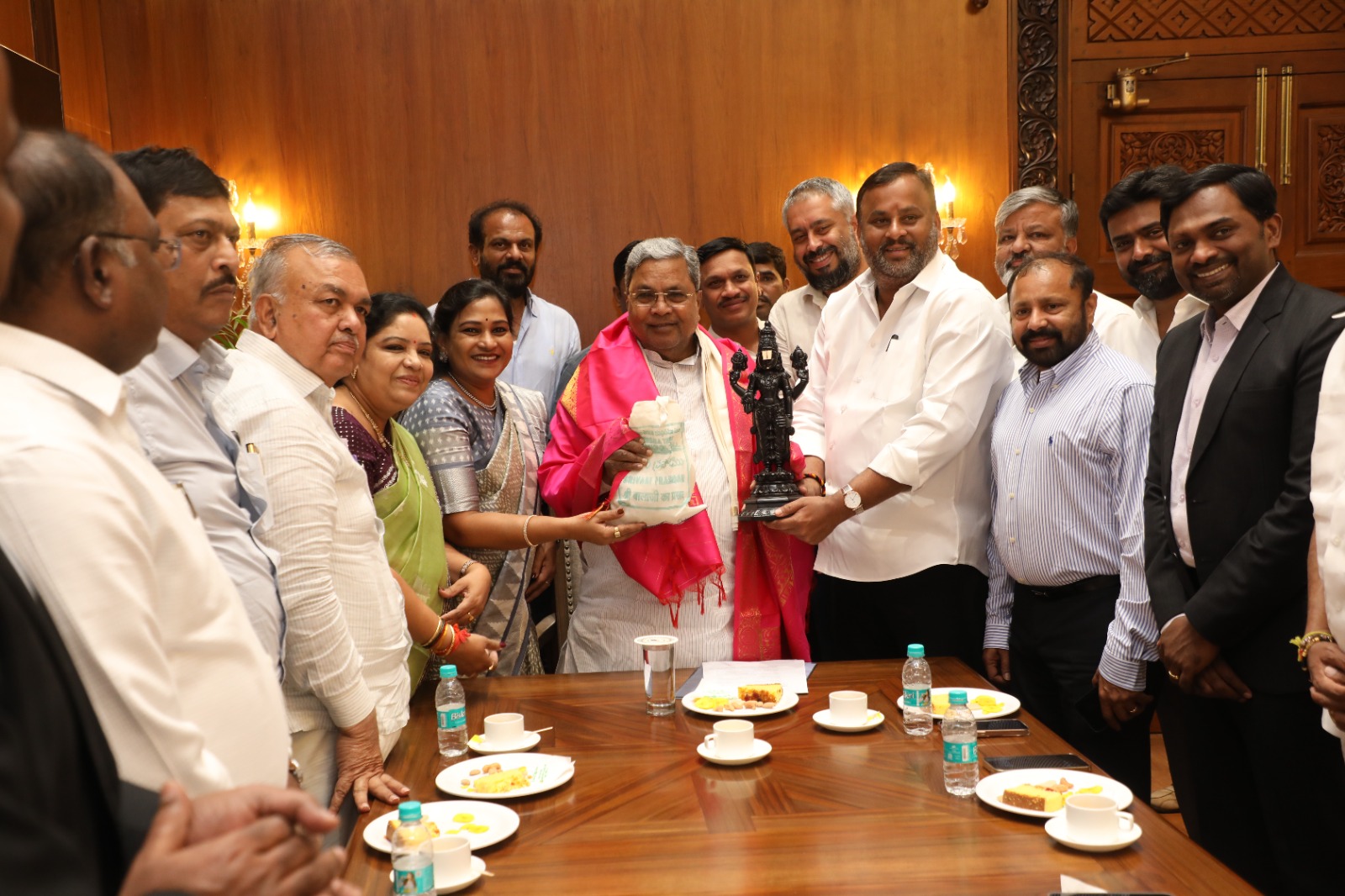 Minister Sandhyarani Visited Karnataka Bengaluru