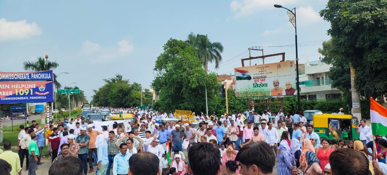 हरियाणा के हजारों शिक्षकों का चंडीगढ़ में हल्ला बोल