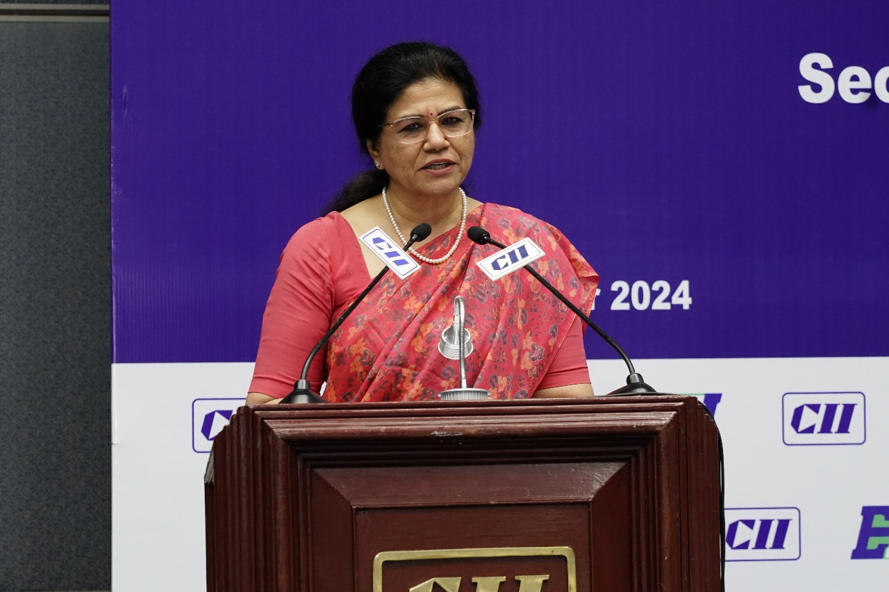 Industry's interaction with Smt. Sumita Dawra