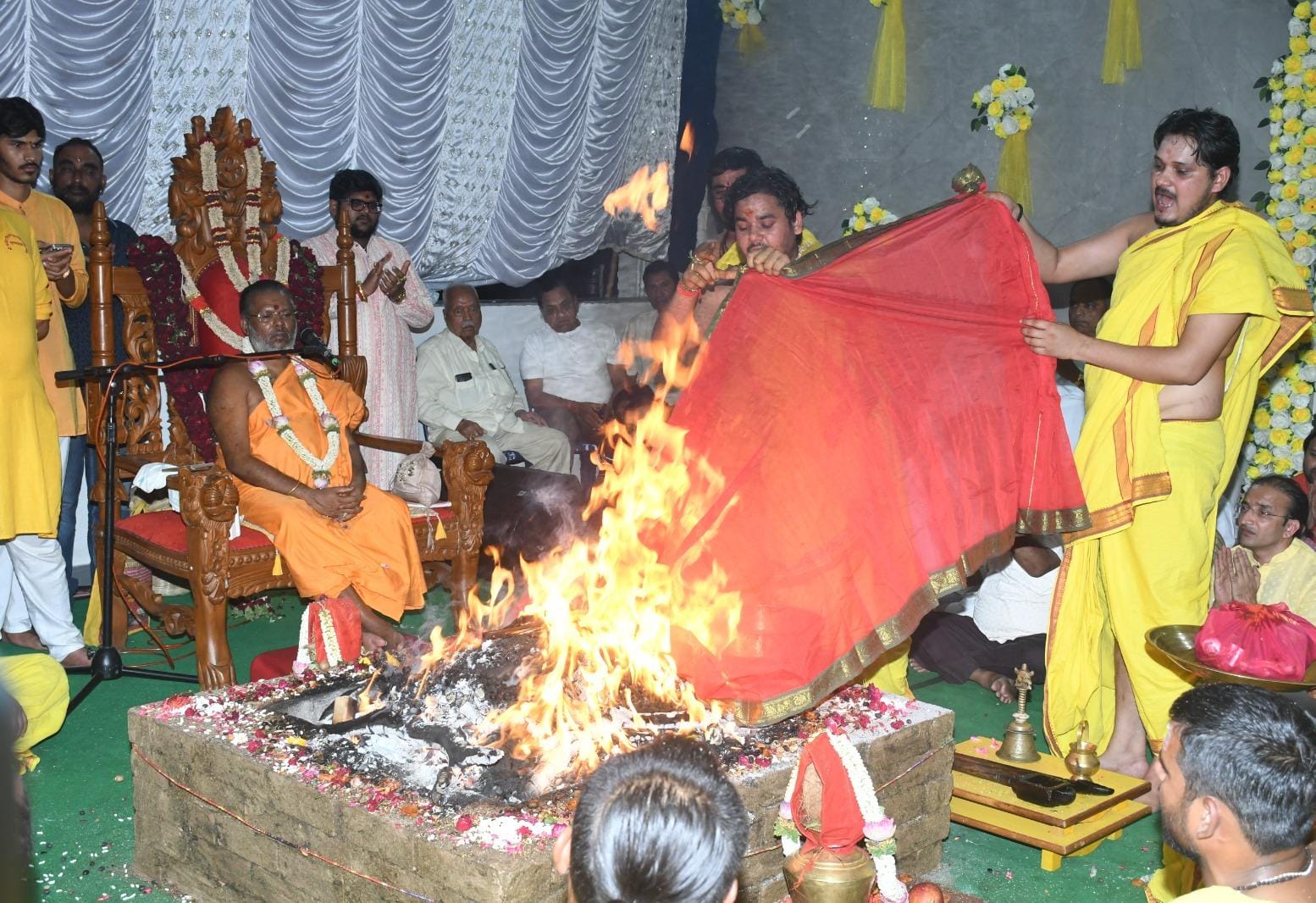 Jagadgurudev Vasant Vijayanandgiriji Maharaj