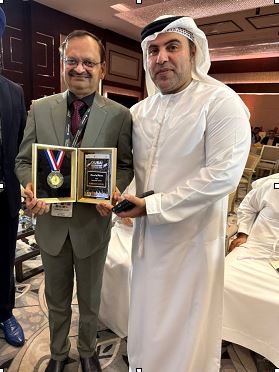 Vardaan Ayurvedic MD Subhash Goyal was honored in Dubai