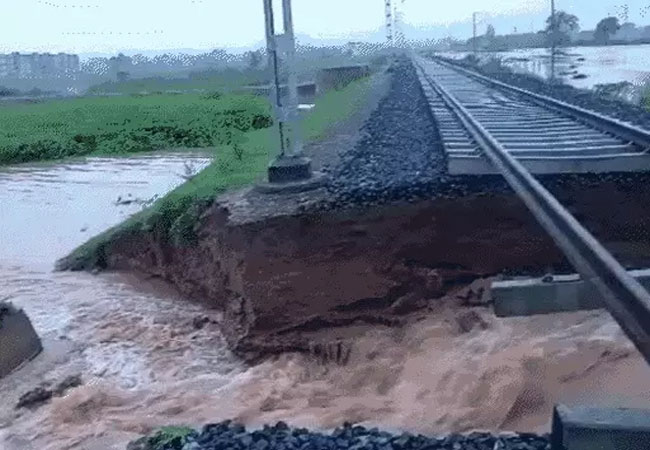 Chandigarh-Kalka-Ambala-New Delhi Canceled Trains