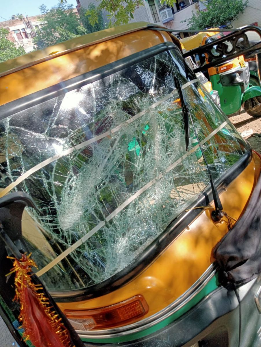 Chandigarh Miscreants Vandalise More Than Dozen Vehicles News Update