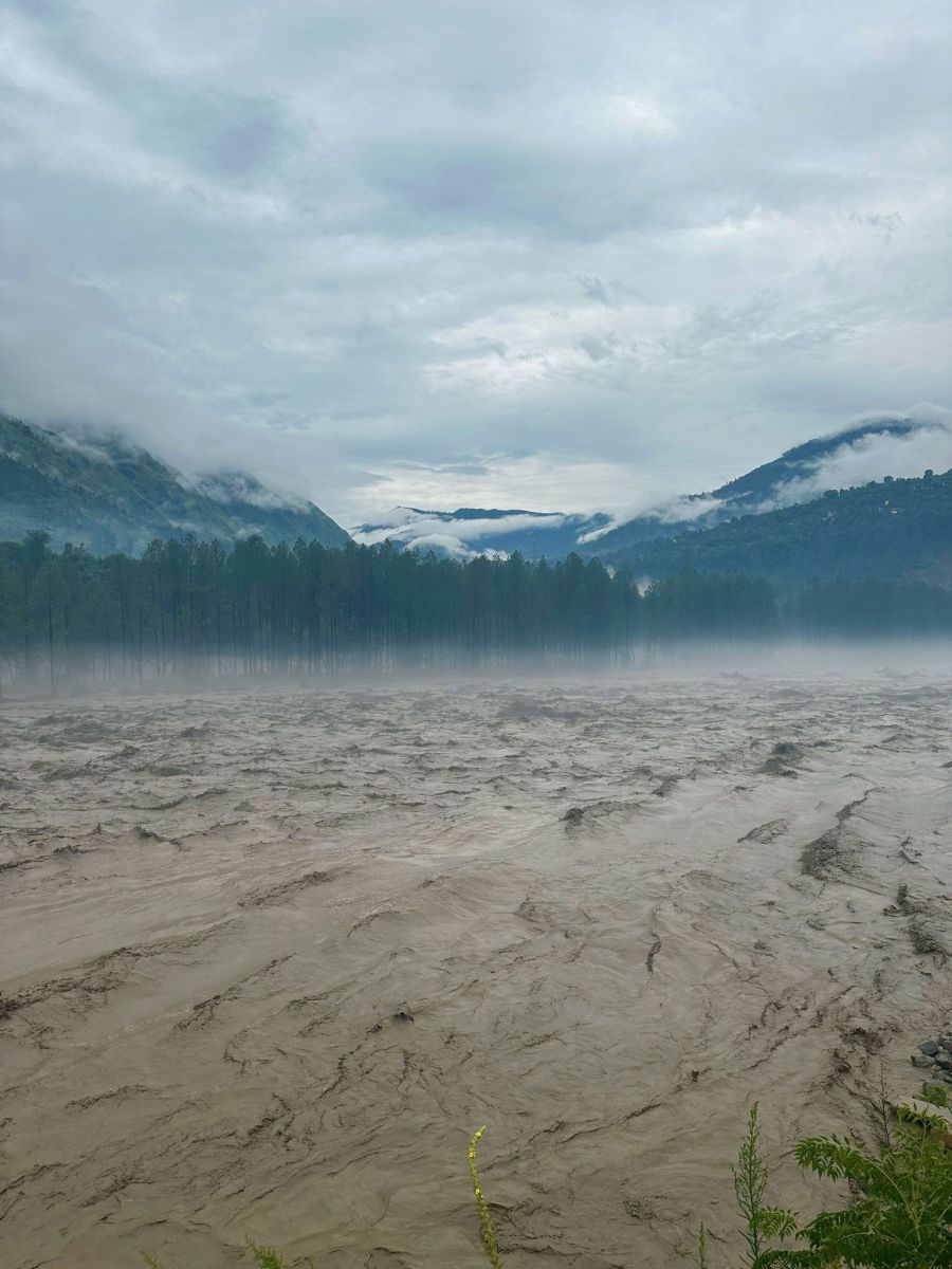 Cloud Burst Heavy Flood in Shimla, Kullu And Mandi Himachal Pradesh News