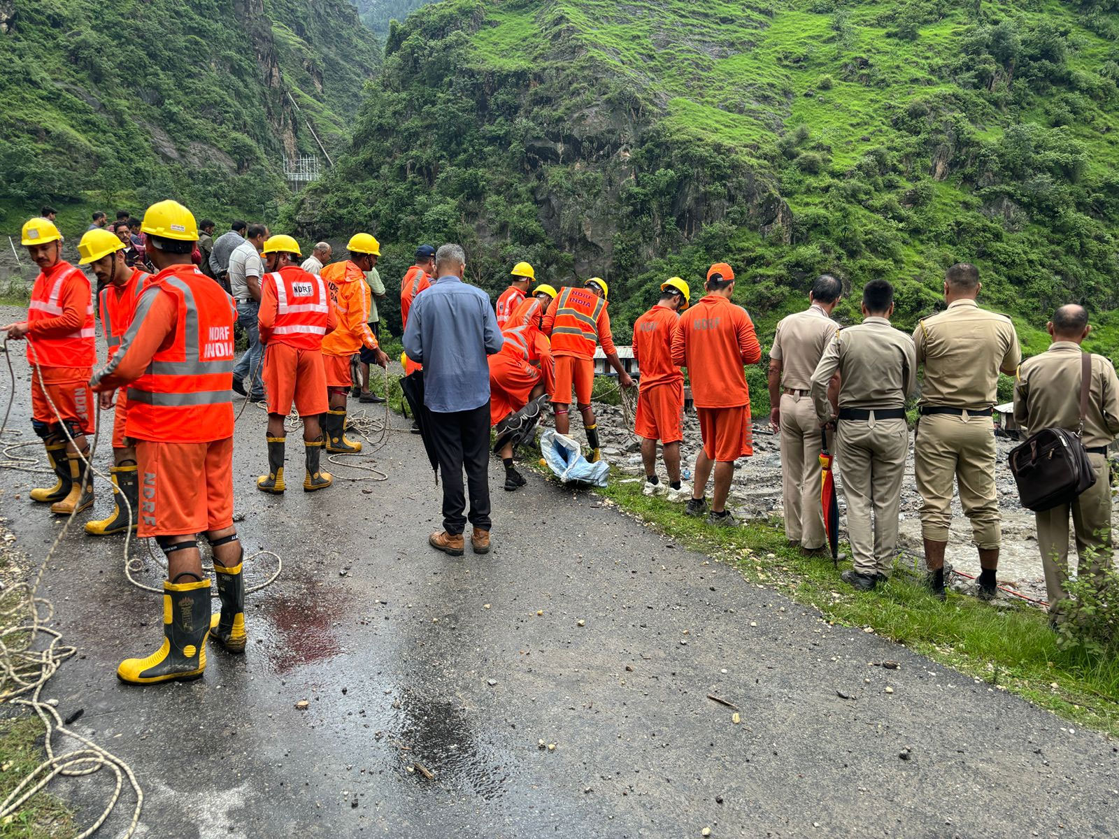 Cloud Burst Heavy Flood in Shimla, Kullu And Mandi Himachal Pradesh News