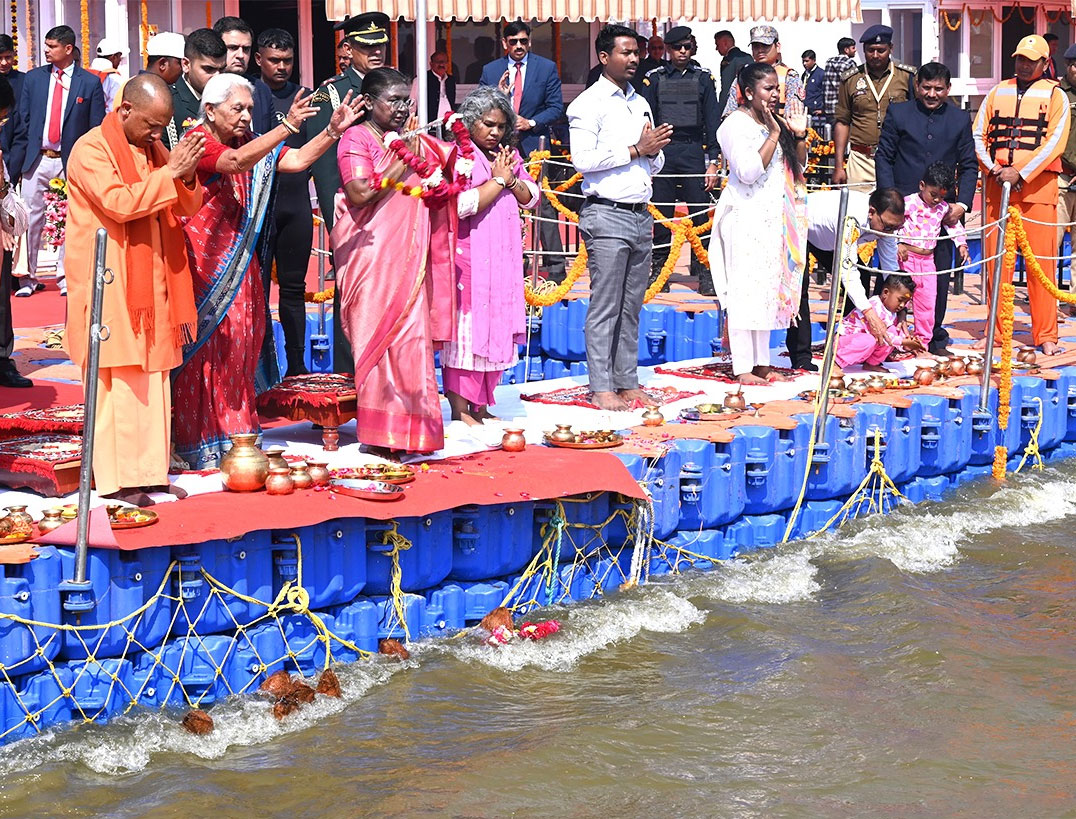 Droupadi Murmu Sangam Snan