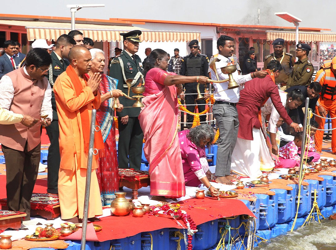 Droupadi Murmu Sangam Snan