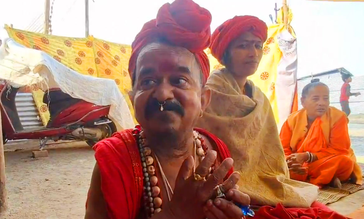 Gangapuri Maharaj Chotu Baba MahaKumbh 2025 Sangam Prayagraj Video