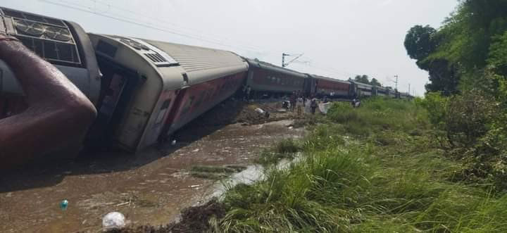 Gonda Train Accident Chandigarh-Dibrugarh Express Derailed Deaths Update