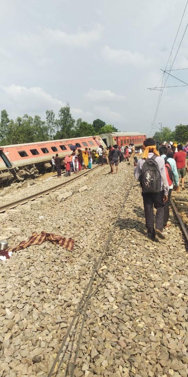 Gonda Train Accident Chandigarh-Dibrugarh Express Derailed Deaths Update