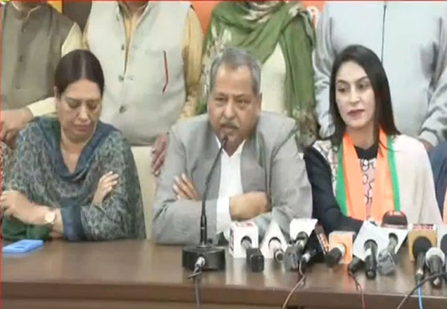 Gurbax Rawat Joins BJP