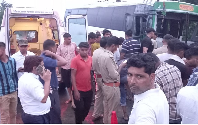 Hathras Raod Accident