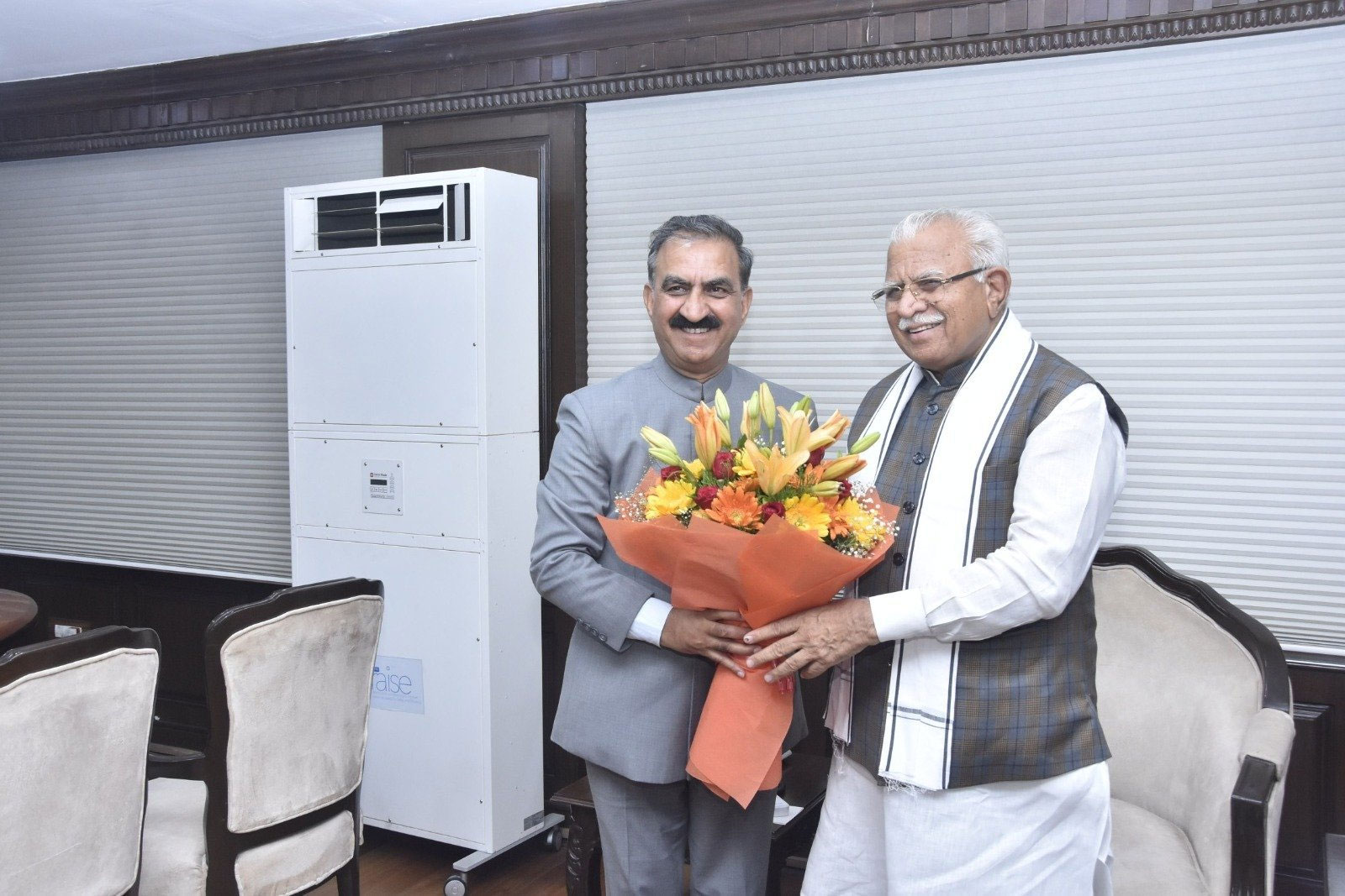   Himachal Pradesh CM Sukhvinder Sukhu met Prime Minister Narinder Modi