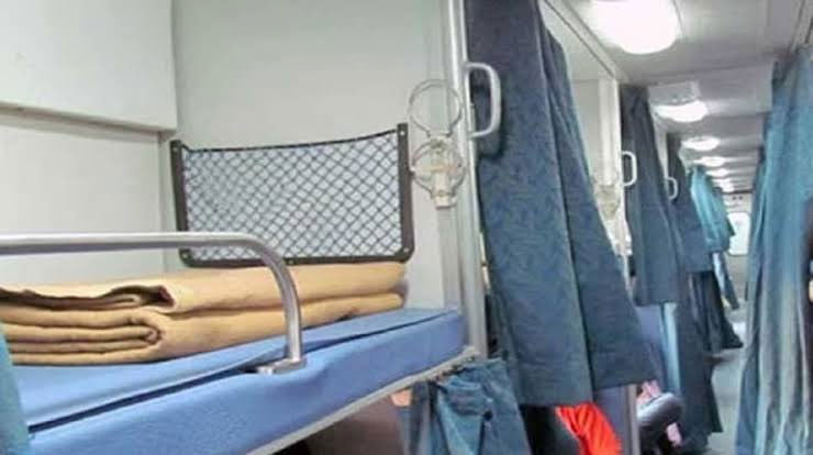 Indian Railway Blankets Washing