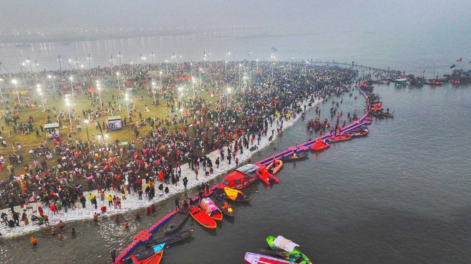 MahaKumbh 2025 Beginning First Holy Snan in Sangam Prayagraj Update