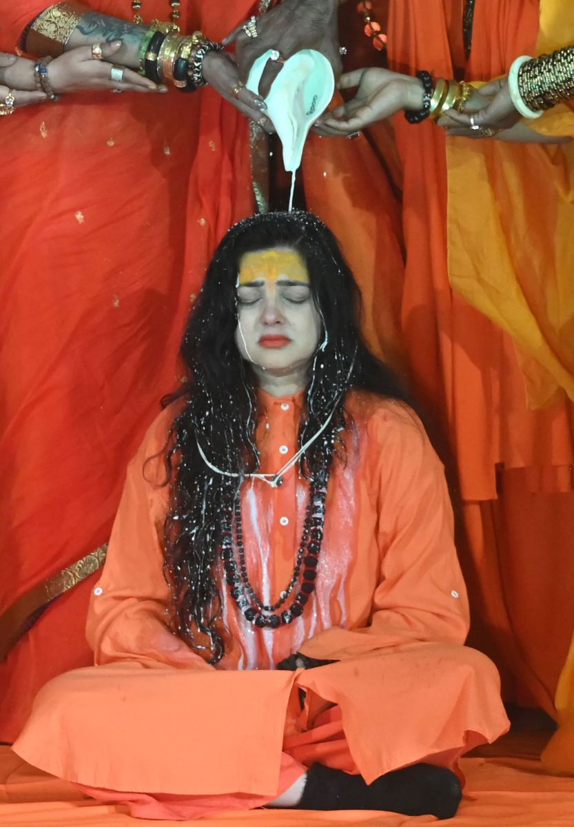 Mamta Kulkarni Becomes Mahamandleshwar of the Kinnar Akhara as Mamta Nand Giri