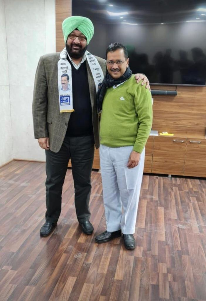 Punjab Jassi Khangura joins AAP