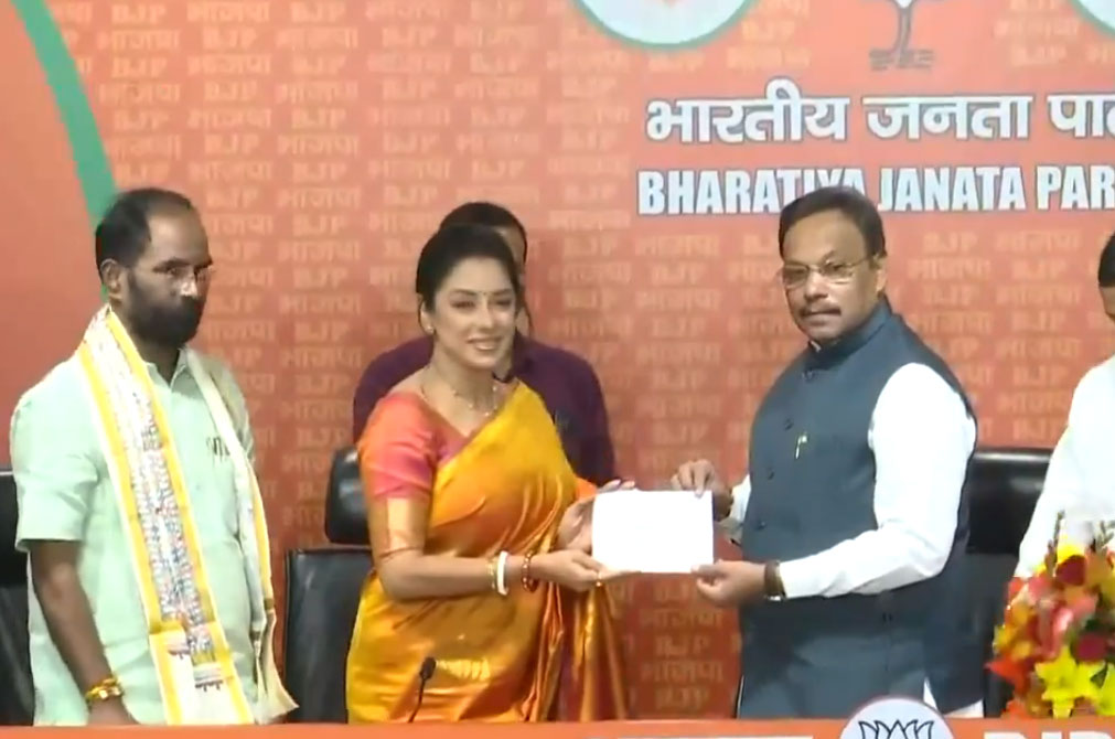 TV Serial Anupamaa Actress Rupali Ganguly Joins BJP In Delhi News Update