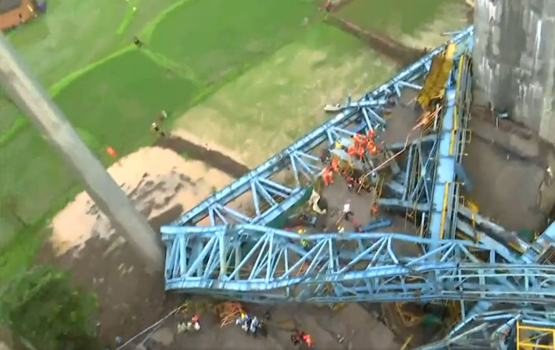  Maharashtra Bridge Girder Machine Collapse