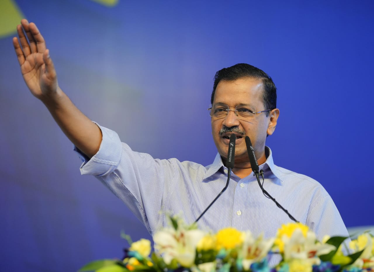 Kejriwal Announces a Fight to the Finish against Drugs