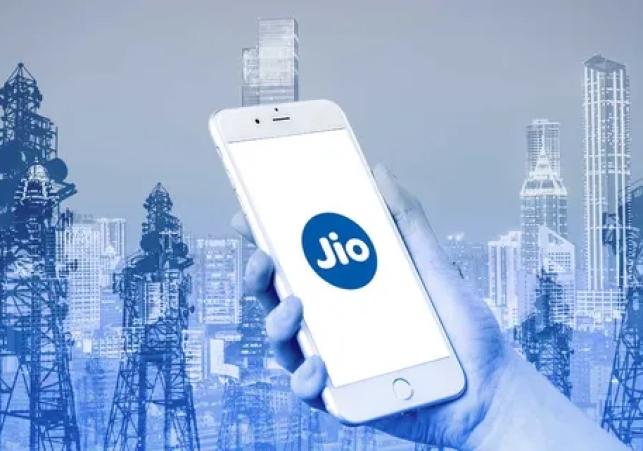 Jio's Popular ₹19 and ₹29 Data Vouchers Face Major Setback as Validity Slashed!