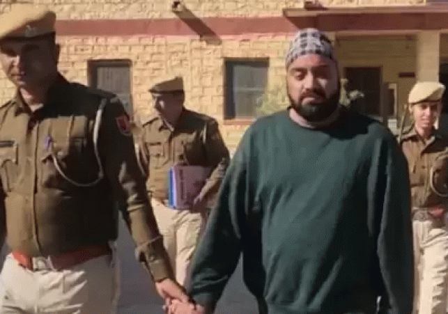 Fake RAS Officer Using Government Car and Fake ID Arrested in Jaisalmer