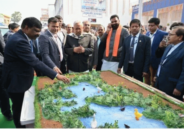 Chief Minister Nitish Kumar Unveils Development Projects Worth Over ₹563 Crore in Begusarai