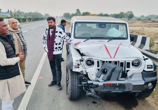 Makrana MLA Zakir Hussain's Car Meets with an Accident, Airbag Saves Lives