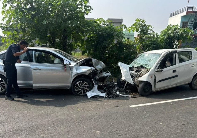 Haldwani Road Accident