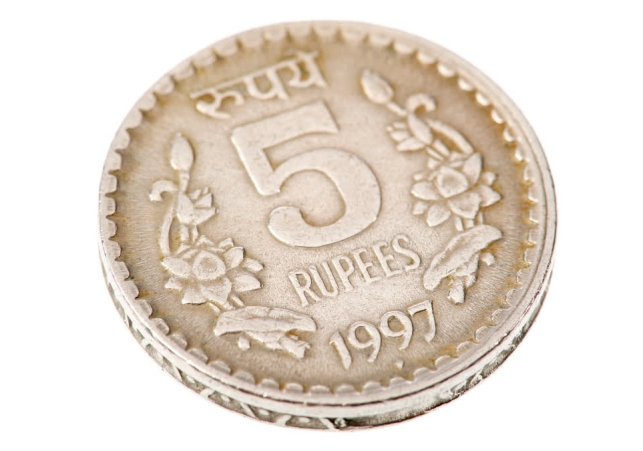 RBI Ban Rs 5 Coin