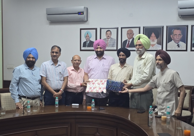 Warm farewell to Engineer Paramjeet Singh