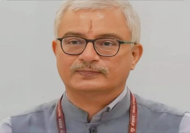 Dr Vivek Joshi Appointed as the new Election Commissioner