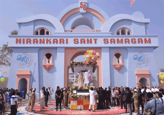 The 58th Nirankari Sant Samagam started in a joyous atmosphere