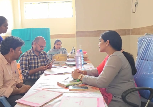 Minister's niece in the officials' chair