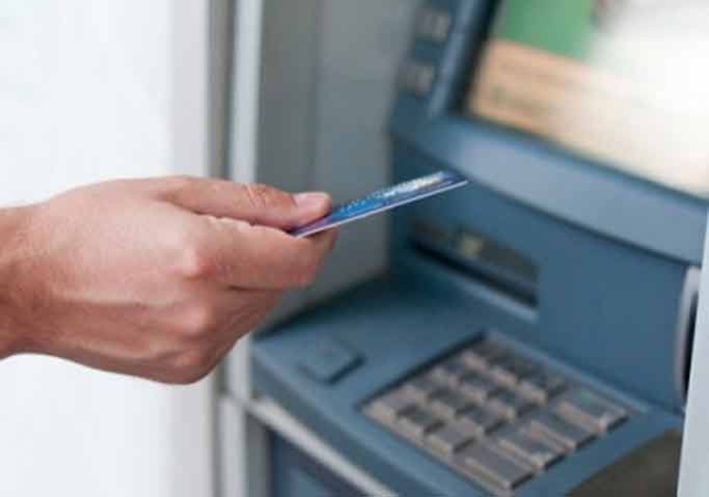 Thieves use gas cutter, decamp with ATM machine in UP's Basti