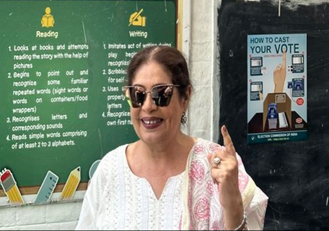 BJP MP Kirron Kher Casts Her Vote in Chandigarh