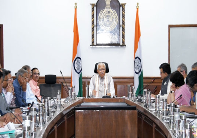 Chief Minister holds high level meeting with administrative secretaries