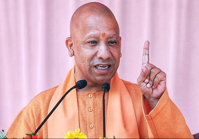 CM Yogi Adityanath Big Announcement For MahaKumbh Sanitation Workers