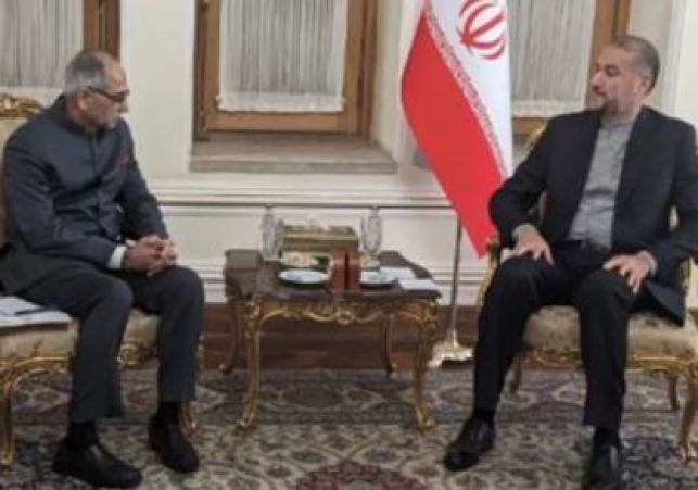 Kwatra meets Iranian foreign minister in Tehran