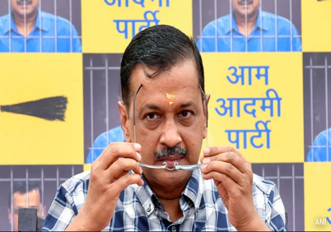 Delhi CM Arvind Kejriwal Emotional Message Before Go To Jail News