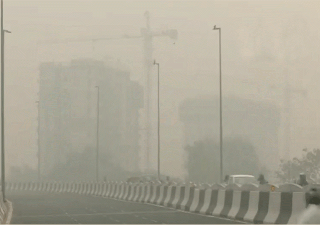 Delhi-NCR Air Pollution Grap-3 Implemented Red Alert Situation Latest News Update