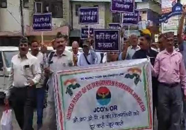 Demonstration of ex-servicemen, government should resolve anomalies of One Rank One Pension