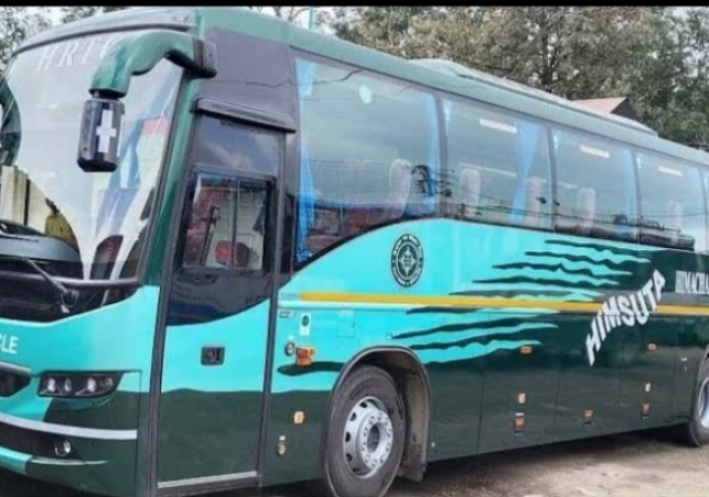 Volvo buses will also start operating from Kullu within three days, one-way traffic on Kullu-Mandi NH.