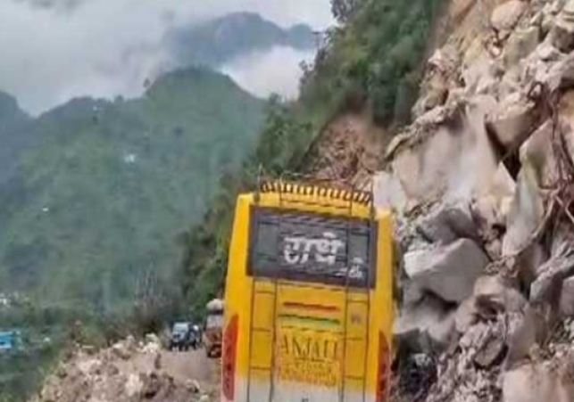 Chandigarh-Manali National Highway temporarily restored for traffic.