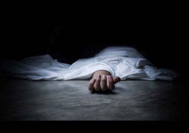 Under the Sadar police station, the torso and arms missing from the dead body of the woman found in Balh Khad in Noa, Kothipura, were recovered at some distance from the spot.