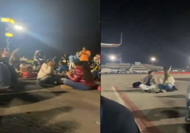 IndiGo Passengers Video Viral From Mumbai International Airport