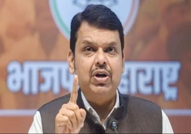 Maharashtra Deputy CM Devendra Fadnavis Offers To Resign News Update