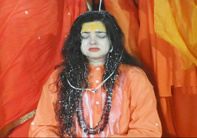 Mamta Kulkarni Removed From Post of Mahamandaleshwar In Kinnar Akhada